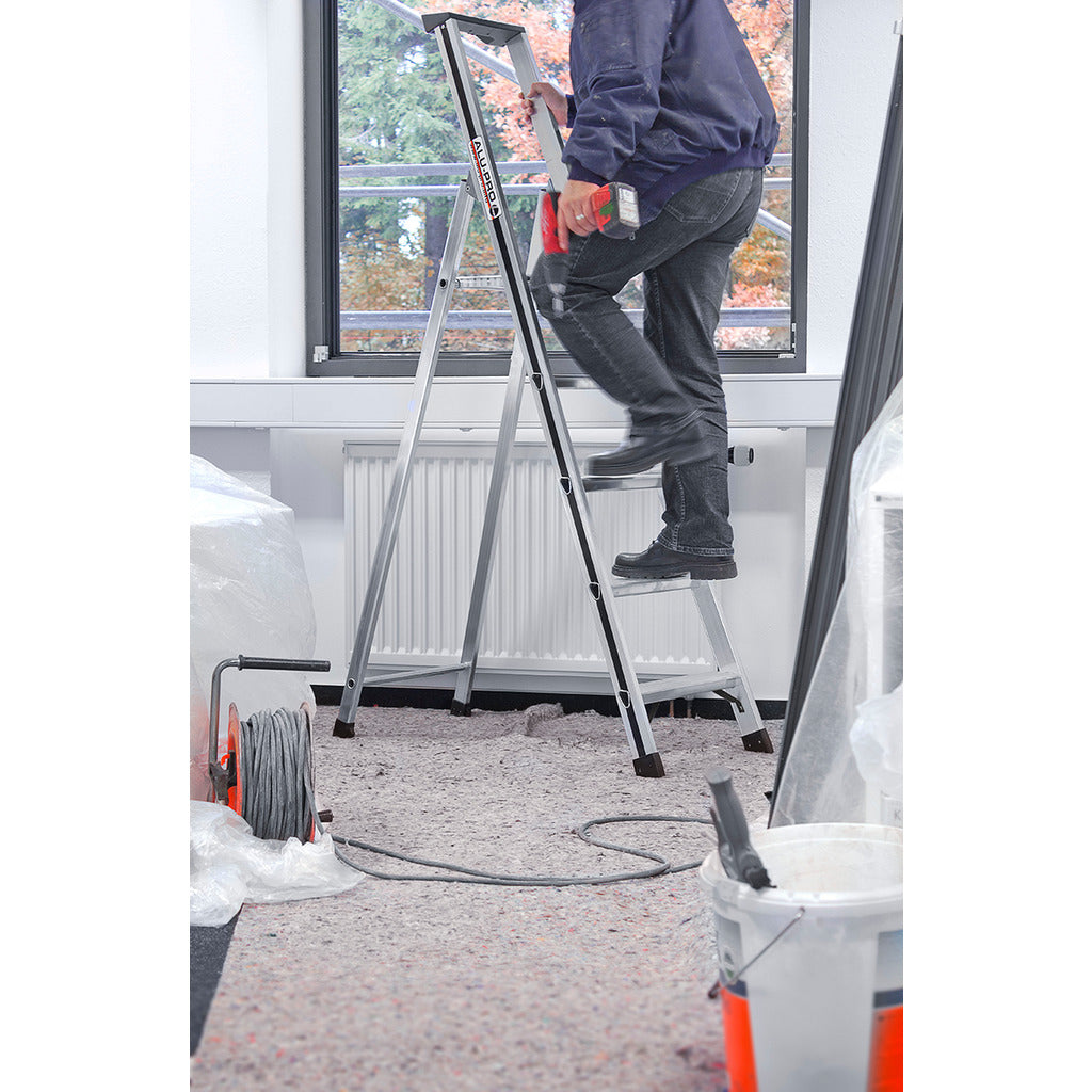 Stufenstehleiter mit Plattform ALU-PRO 70026